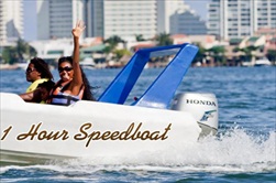 Cancun | Mexico | Cancun Boat Tour Cancun speedboat Tour Cancun Water Tour Cancun Family Style Boat Tour Cancun boat tour tour of Cancun